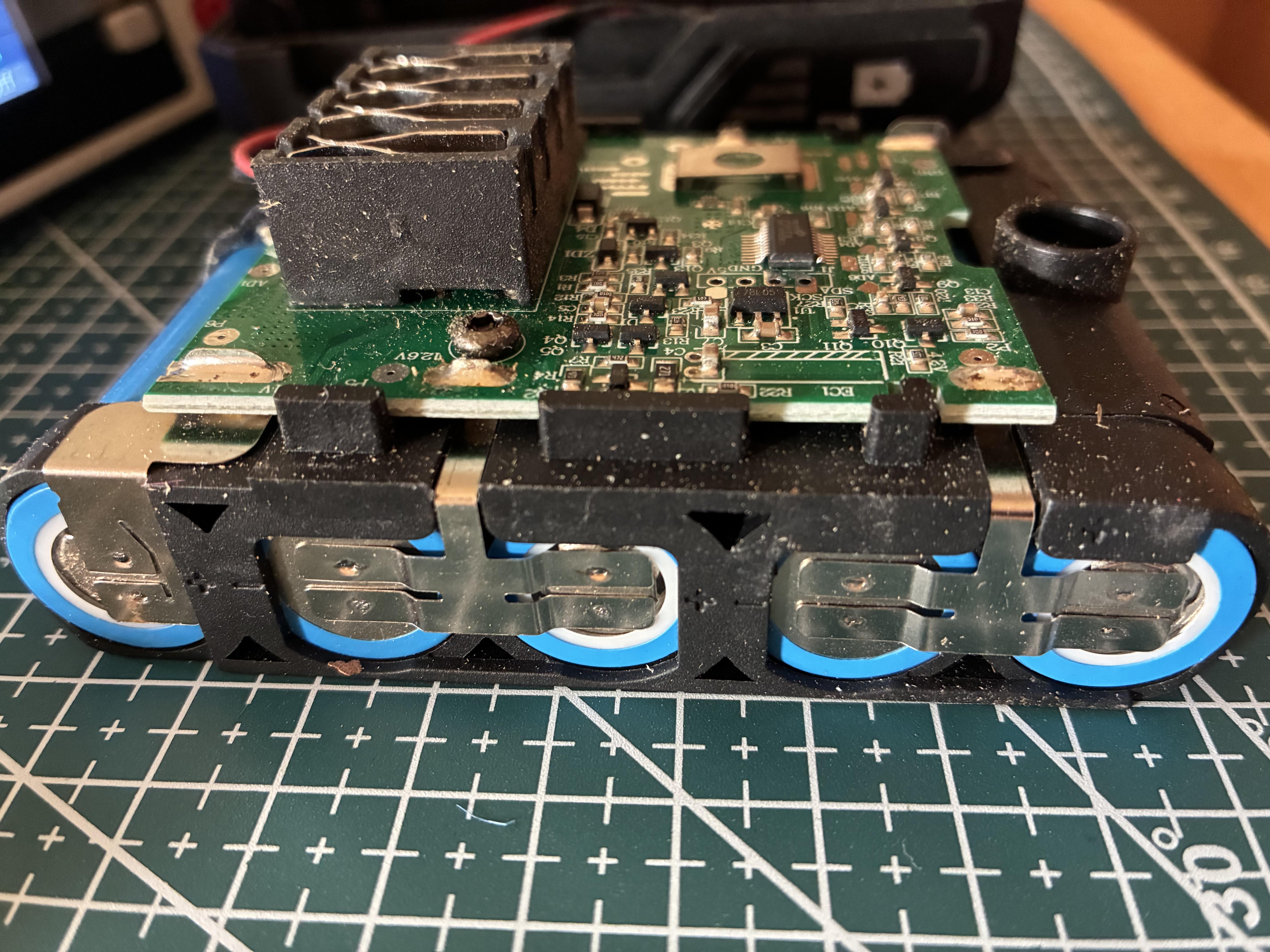 Fünf Zellen in Reihe